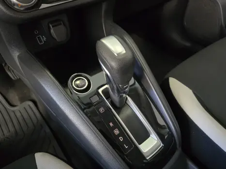 NISSAN Versa Sedan 1.6 16V 4P FLEX ADVANCE XTRONIC AUTOM�TICO CVT, Foto 9