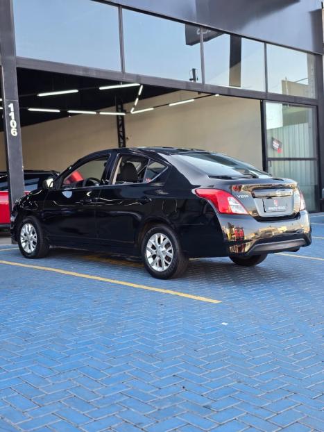 NISSAN Versa Sedan 1.0 4P FLEX S, Foto 6