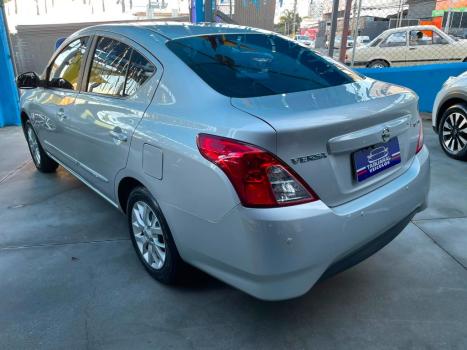 NISSAN Versa Sedan 1.6 16V 4P FLEX SV, Foto 4