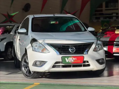 NISSAN Versa Sedan 1.6 16V 4P UNIQUE FLEX XTRONIC AUTOM�TICO CVT, Foto 1