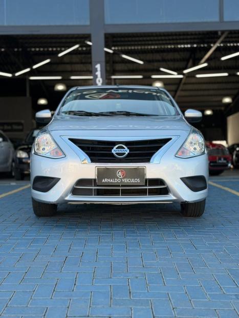 NISSAN Versa Sedan 1.0 4P FLEX, Foto 2
