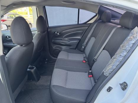NISSAN Versa Sedan 1.6 16V 4P SV FLEX XTRONIC AUTOMÁTICO CVT, Foto 9