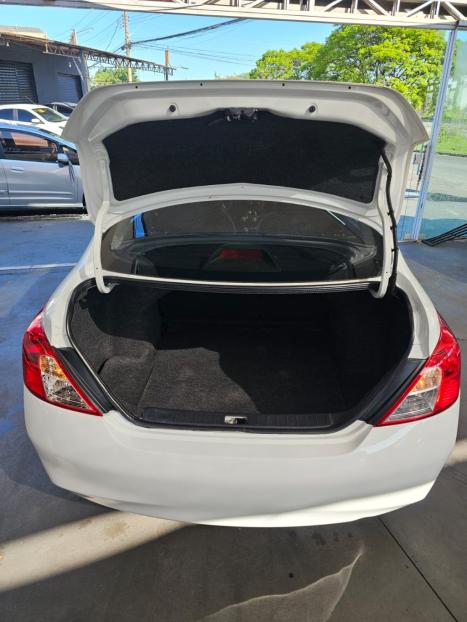 NISSAN Versa Sedan 1.6 16V 4P FLEX SL, Foto 17