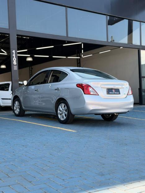 NISSAN Versa Sedan 1.6 16V 4P FLEX SL, Foto 6