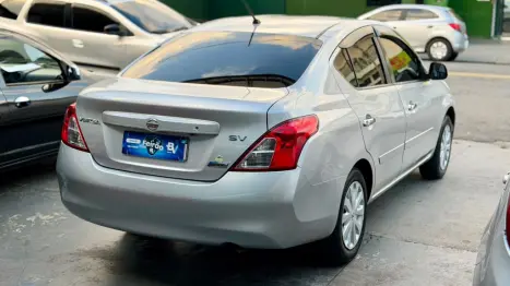 NISSAN Versa Sedan 1.6 16V 4P FLEX SV, Foto 15