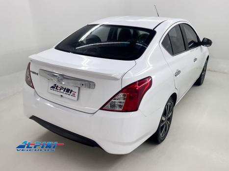 NISSAN Versa Sedan 1.6 16V 4P FLEXSTART V-DRIVE PREMIUM XTRONIC AUTOMÁTICO CVT, Foto 3