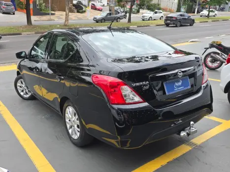 NISSAN Versa Sedan 1.6 16V 4P FLEX SL, Foto 4