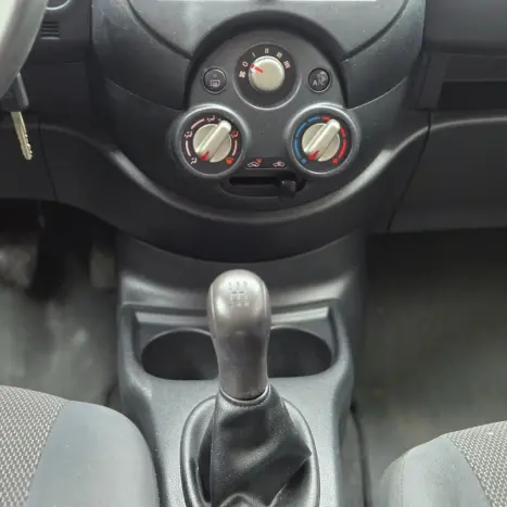 NISSAN Versa Sedan 1.6 16V 4P FLEX SL, Foto 13