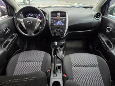 NISSAN Versa Sedan , Foto 3