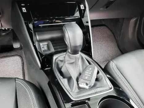 PEUGEOT 2008 1.0 12V 4P FLEX TURBO 200 ALLURE AUTOM�TICO CVT, Foto 16