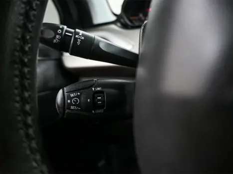 PEUGEOT 2008 1.6 16V 4P FLEX ALLURE AUTOM�TICO, Foto 15