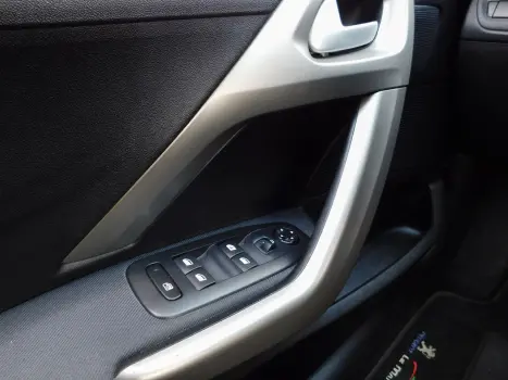 PEUGEOT 2008 1.6 16V 4P FLEX ALLURE AUTOM�TICO, Foto 11