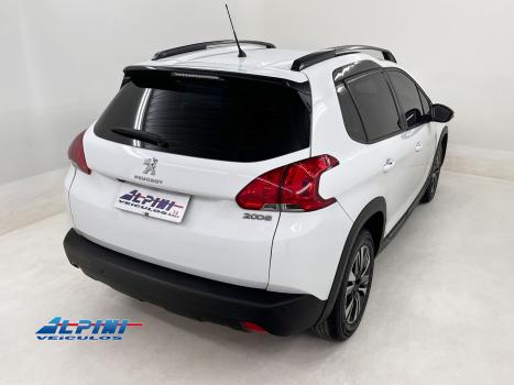 PEUGEOT 2008 , Foto 3