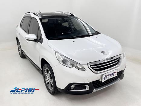 PEUGEOT 2008 , Foto 2