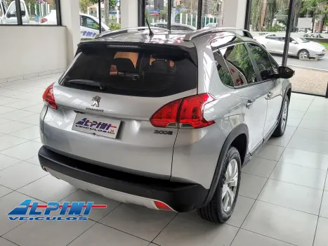 PEUGEOT 2008 , Foto 3