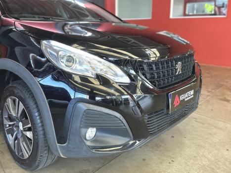 PEUGEOT 2008 , Foto 3