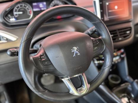 PEUGEOT 2008 , Foto 7