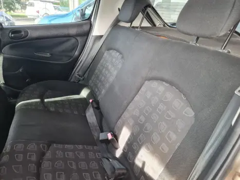 PEUGEOT 206 1.4 4P PRESENCE, Foto 9