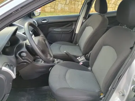 PEUGEOT 207 Hatch 1.4 XR FLEX, Foto 9