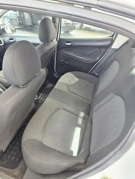 PEUGEOT 207 Hatch 1.4 4P XR FLEX, Foto 9