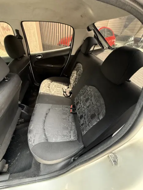 PEUGEOT 207 Hatch 1.4 XR FLEX, Foto 2