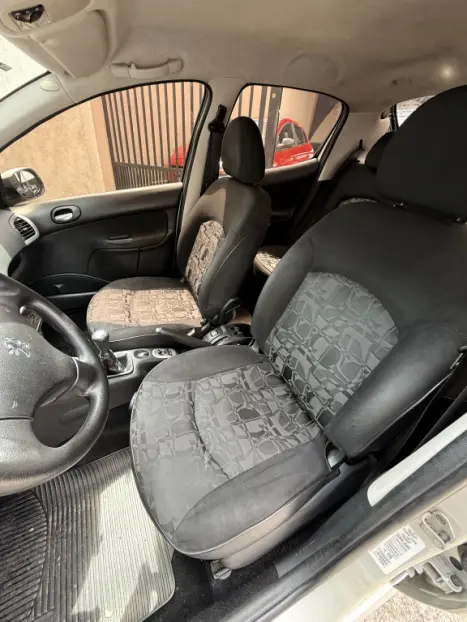 PEUGEOT 207 Hatch 1.4 XR FLEX, Foto 4