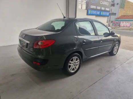 PEUGEOT 207 Sedan 1.4 4P PASSION XR FLEX, Foto 7