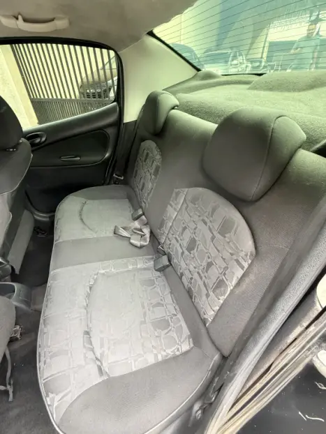 PEUGEOT 207 Sedan 1.4 4P PASSION XR FLEX, Foto 5