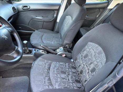 PEUGEOT 207 Sedan , Foto 5