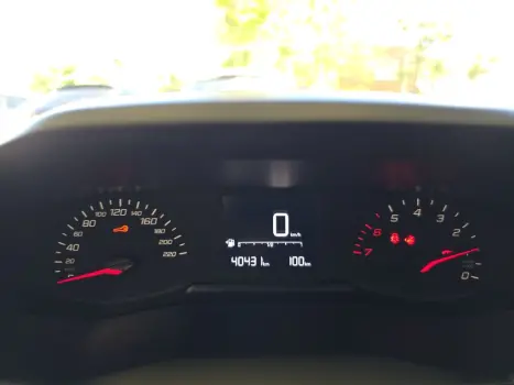 PEUGEOT 208 1.0 4P FLEX FIREFLY STYLE, Foto 12