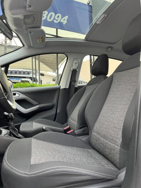 PEUGEOT 208 1.2 12V 4P ALLURE FLEX, Foto 8