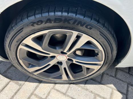 PEUGEOT 208 1.6 16V 4P THP TURBO GT, Foto 13