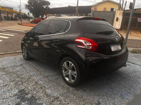 PEUGEOT 208 1.6 16V 4P FLEX GRIFFE AT6 AUTOM�TICO, Foto 6