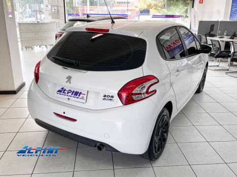 PEUGEOT 208 , Foto 3