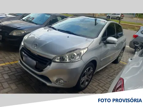 PEUGEOT 208 , Foto 1