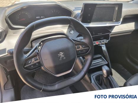 PEUGEOT 208 , Foto 3