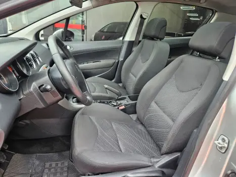 PEUGEOT 308 1.6 16V 4P FLEX ACTIVE, Foto 10 PEUGEOT 308 1.6 16V 4P FLEX ACTIVE, Foto 10