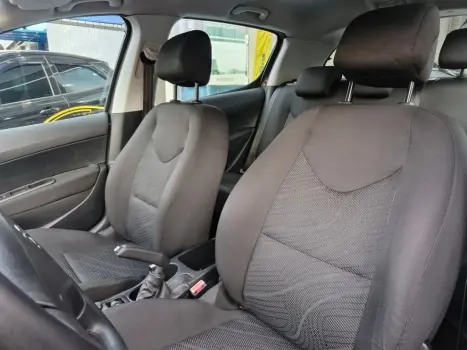 PEUGEOT 308 1.6 16V 4P FLEX ACTIVE, Foto 4