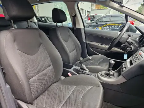 PEUGEOT 308 1.6 16V 4P FLEX ACTIVE, Foto 6