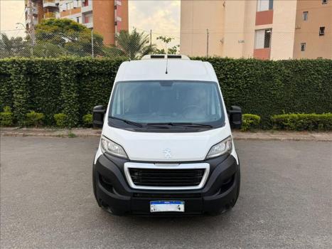 PEUGEOT Boxer 2.3 HDI 330 TURBO DIESEL EXECUTIVE 16 LUGARES, Foto 2