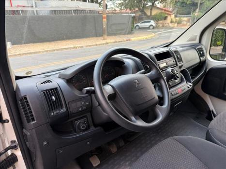 PEUGEOT Boxer 2.3 HDI 330 TURBO DIESEL EXECUTIVE 16 LUGARES, Foto 6