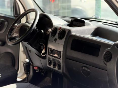 PEUGEOT Partner 1.6 16V 3P FLEX, Foto 5