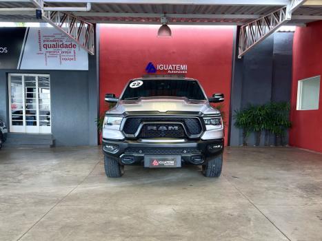 RAM 1500 5.7 V8 REBEL CABINE DUPLA 4X4 AUTOM�TICO, Foto 3
