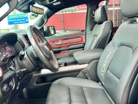 RAM 1500 5.7 V8 REBEL CABINE DUPLA 4X4 AUTOM�TICO, Foto 9