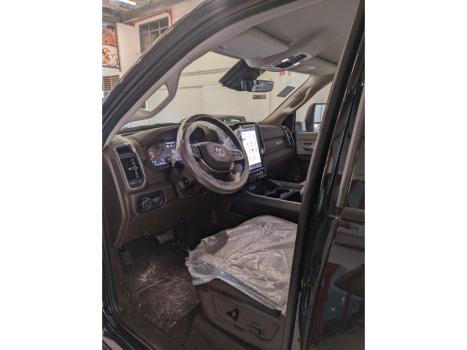 RAM 2500 6.7 I6 24V SLT CABINE DUPLA TURBO DIESEL LARAMIE 4X4 AUTOMTICO, Foto 24