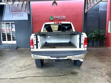 RAM 2500 6.7 I6 24V SLT CABINE DUPLA TURBO DIESEL LARAMIE 4X4 AUTOM�TICO, Foto 23