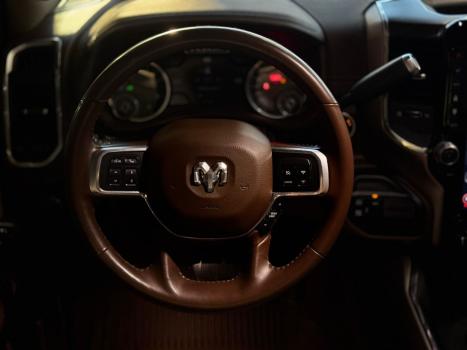 RAM 2500 6.7 I6 24V SLT CABINE DUPLA TURBO DIESEL LARAMIE 4X4 AUTOM�TICO, Foto 15