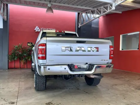 RAM 2500 6.7 I6 24V SLT CABINE DUPLA TURBO DIESEL LARAMIE 4X4 AUTOM�TICO, Foto 22