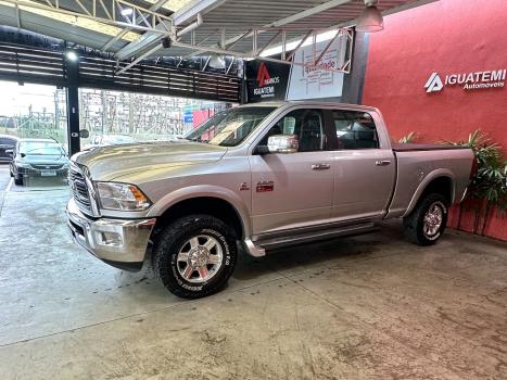 RAM 2500 6.7 I6 24V SLT CABINE DUPLA TURBO DIESEL LARAMIE 4X4 AUTOM�TICO, Foto 2