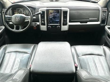 RAM 2500 6.7 I6 24V SLT CABINE DUPLA TURBO DIESEL LARAMIE 4X4 AUTOM�TICO, Foto 16